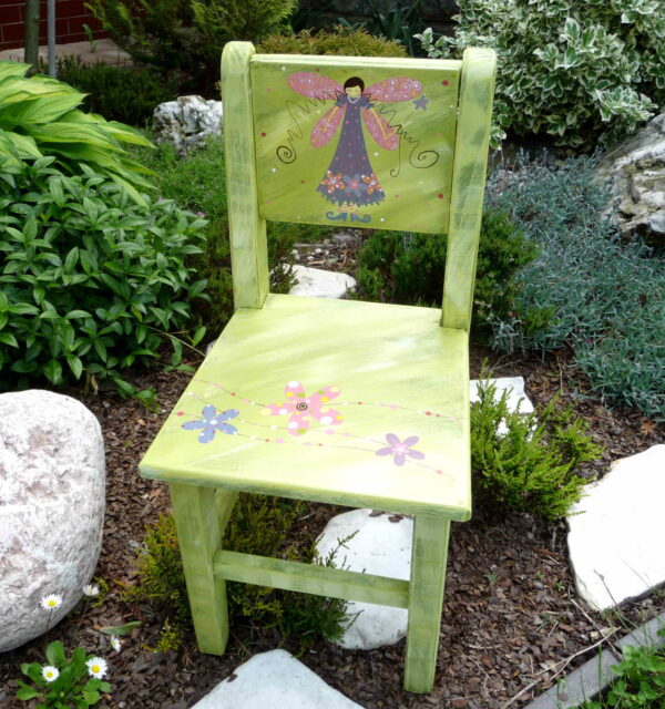 Židle s opěrkou – zelená s vílou 3